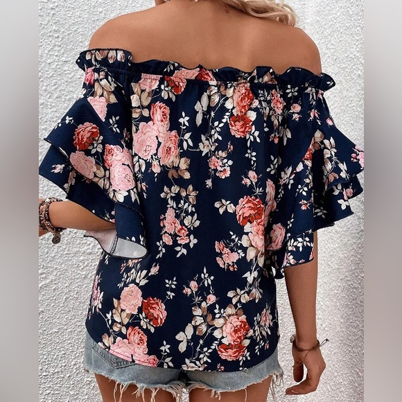 Floral off Shoulder Top - Picture 2 of 5